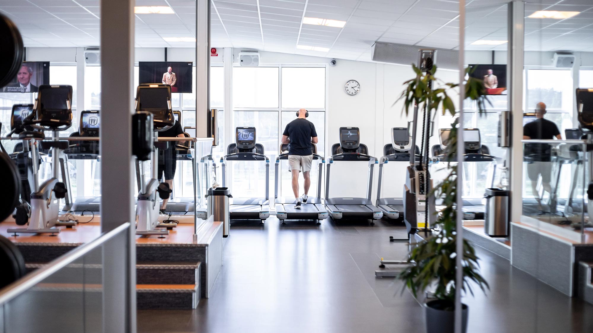 Löpbanden inne på gymmet